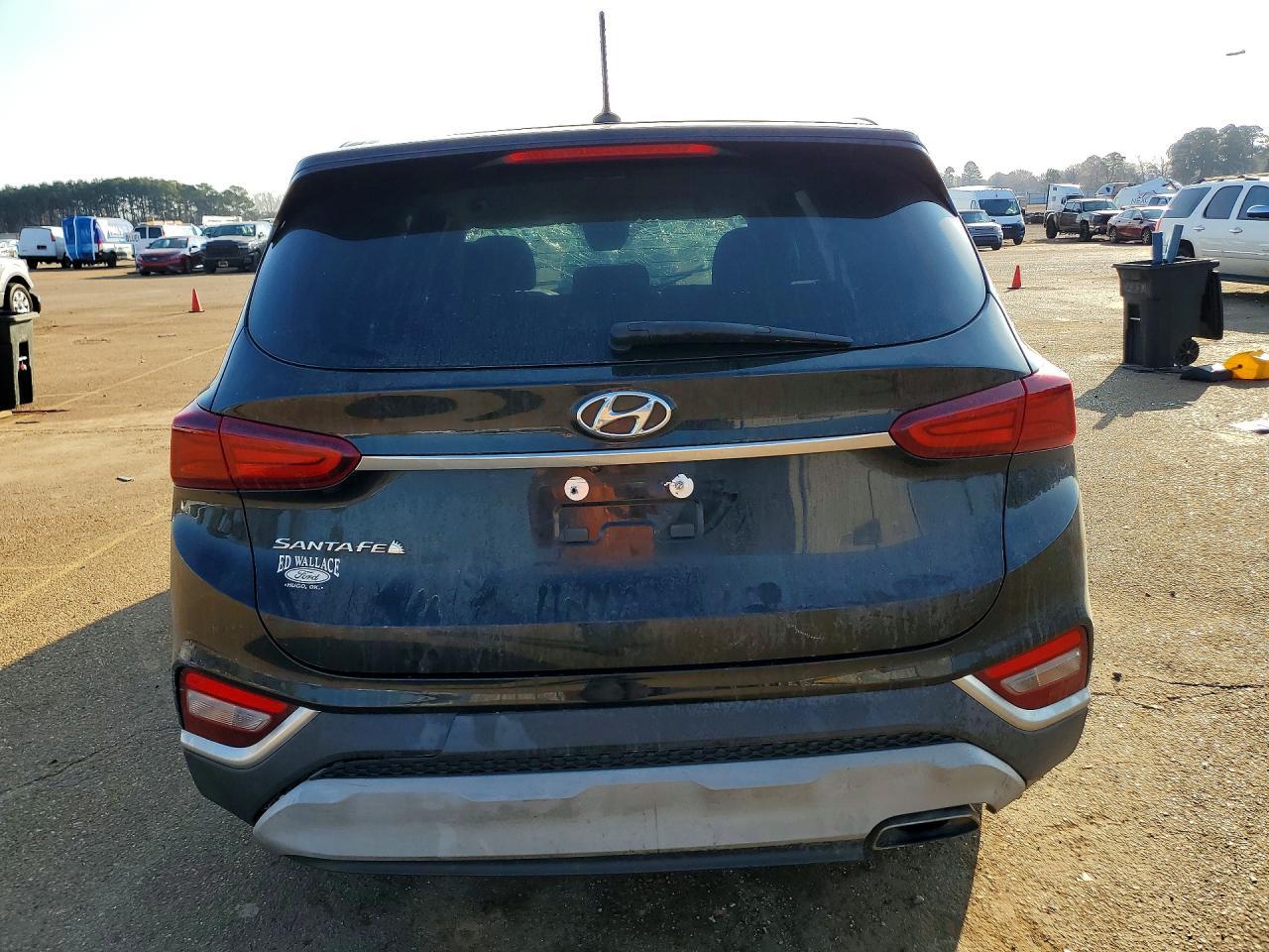 2020 Hyundai Santa Fe Se - Фото 6