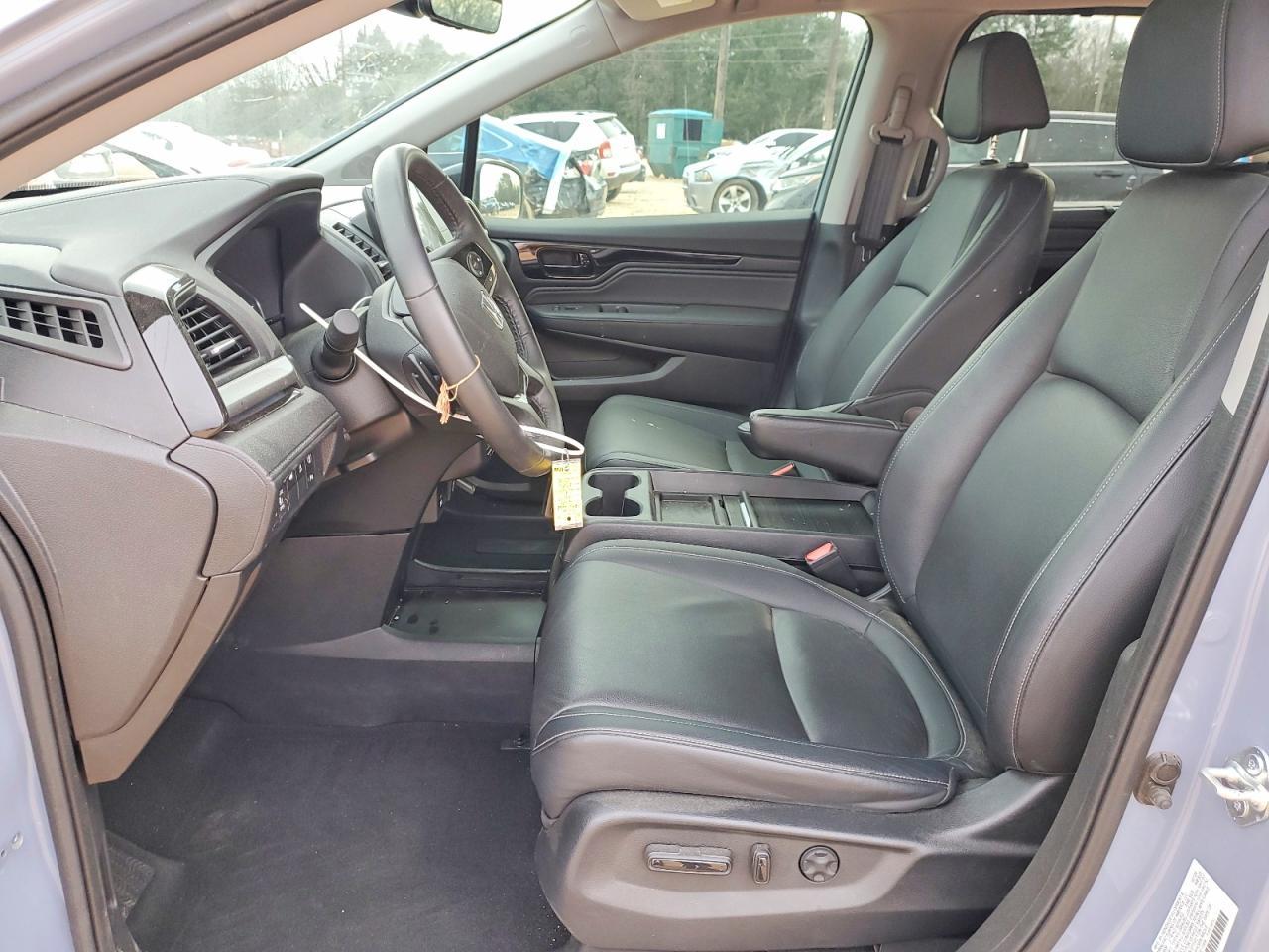 2024 Honda Odyssey Touring - Фото 7