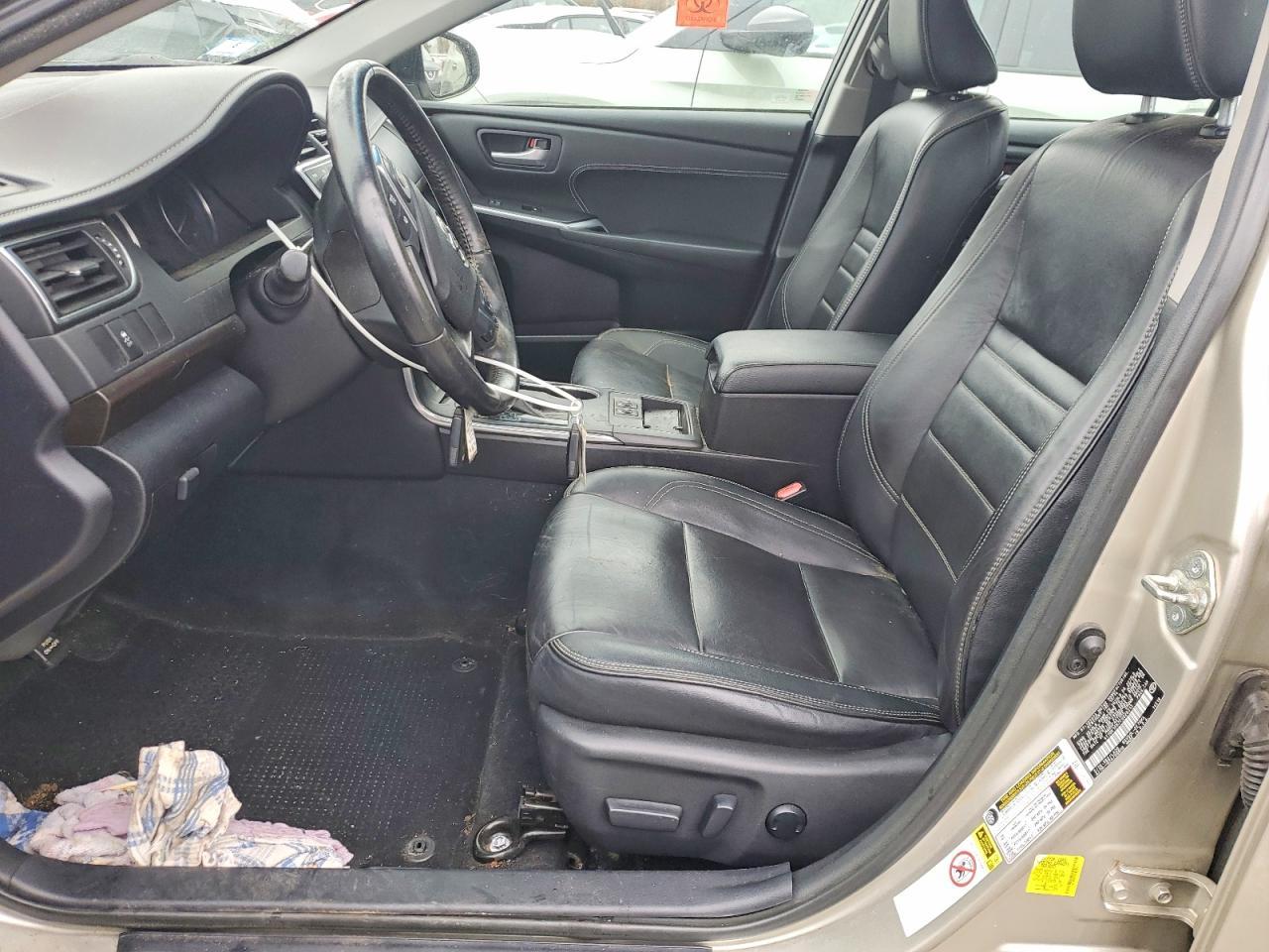 2015 Toyota Camry - Image 7
