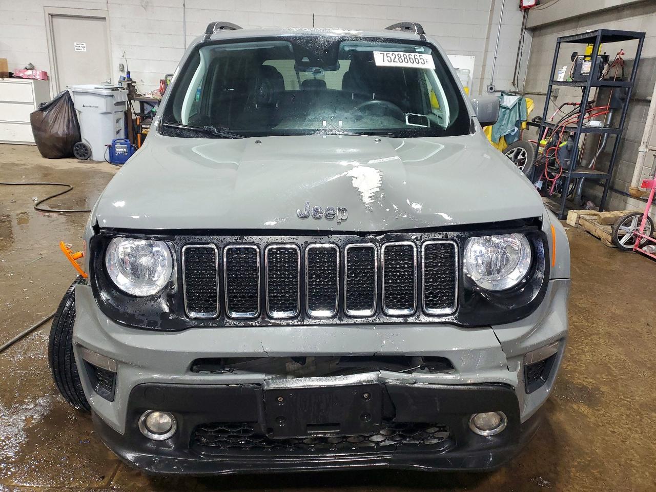 2021 Jeep Renegade Latitude - Фото 5