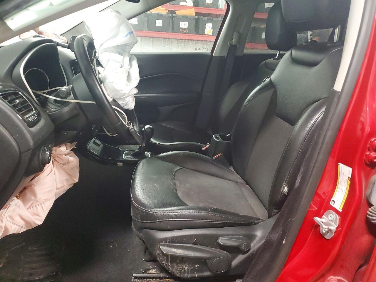 2020 Jeep Compass Latitude - Фото 7