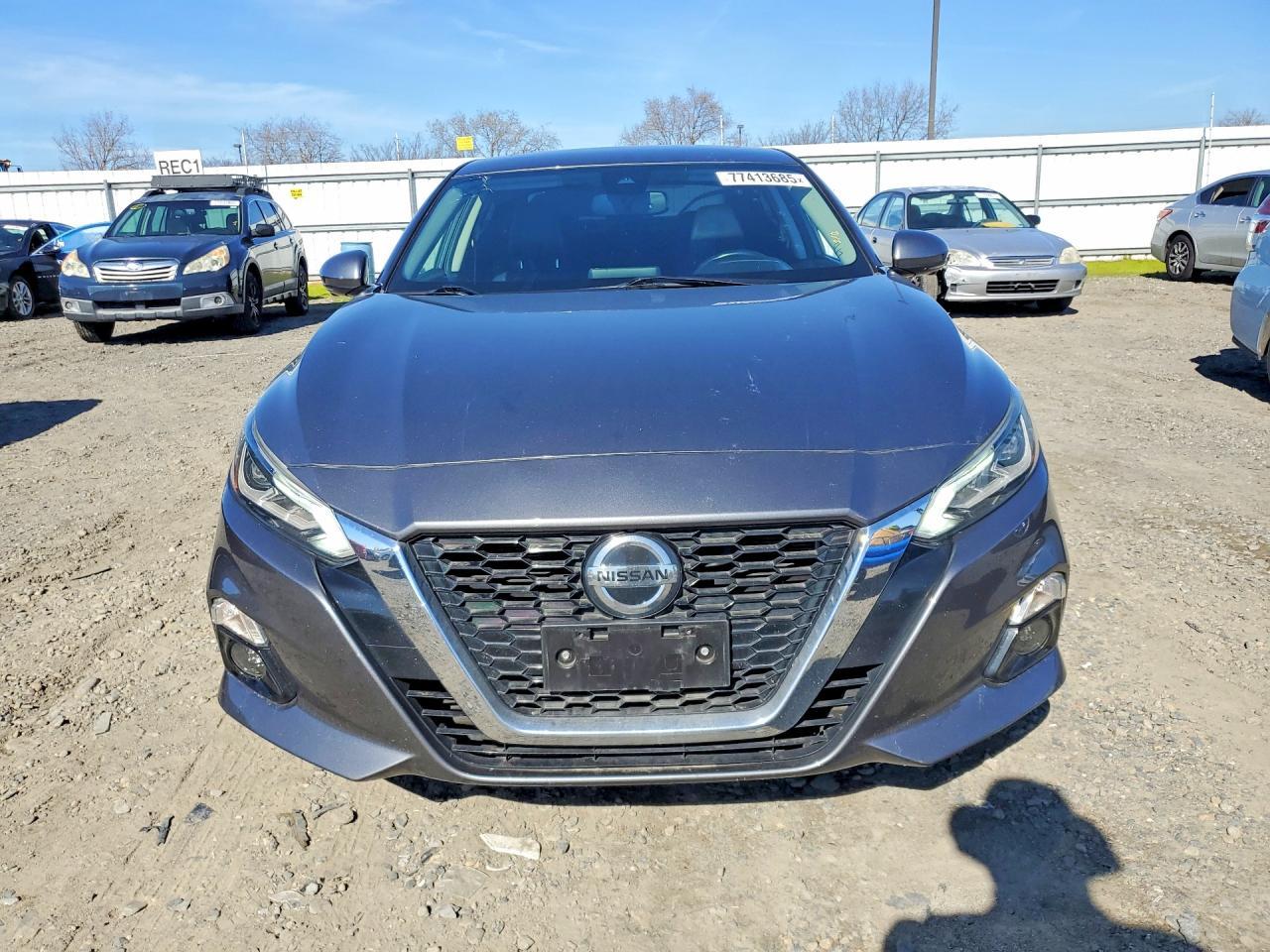2020 Nissan Altima Platinum - Фото 5