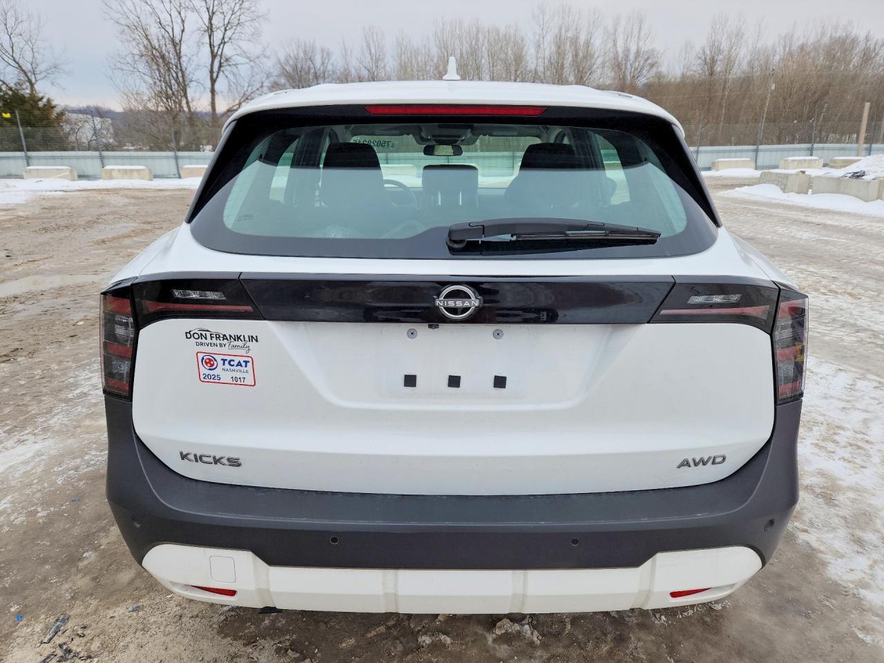 2025 Nissan Kicks S - Фото 6