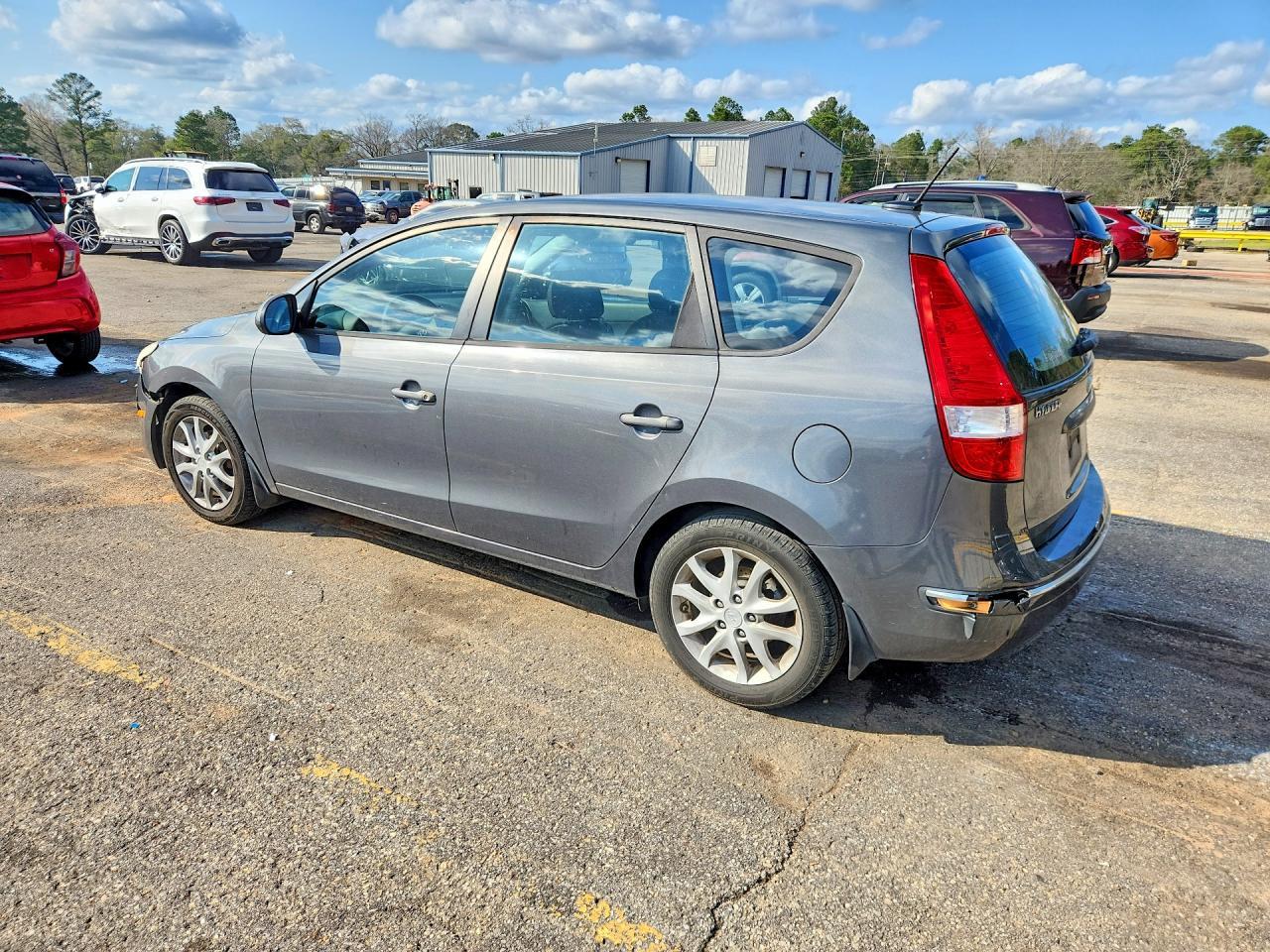 2009 Hyundai Elantra Touring - Фото 2