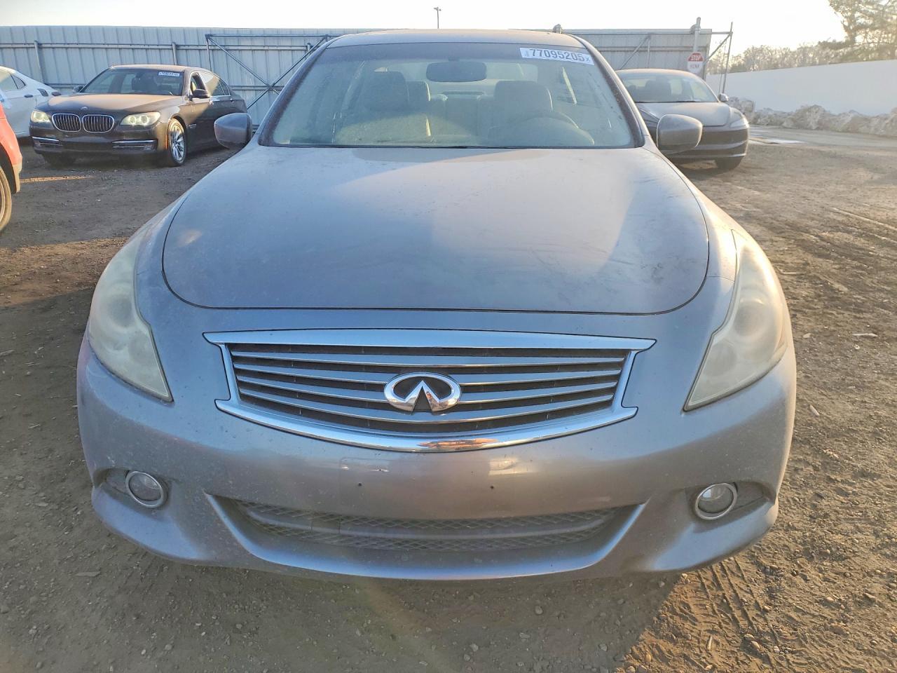 2013 Infiniti G37 - Image 5