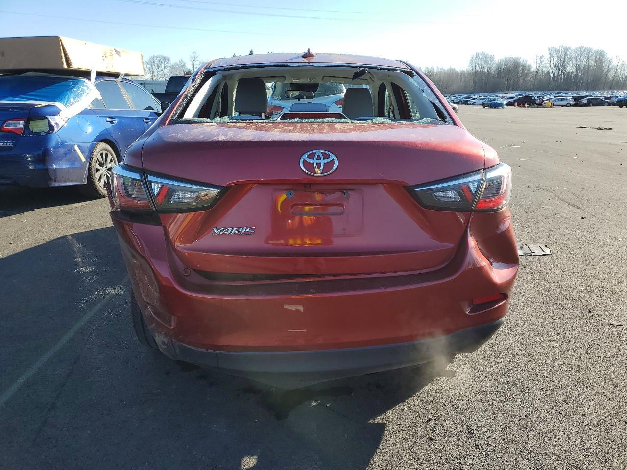 2019 Toyota Yaris L - Фото 6