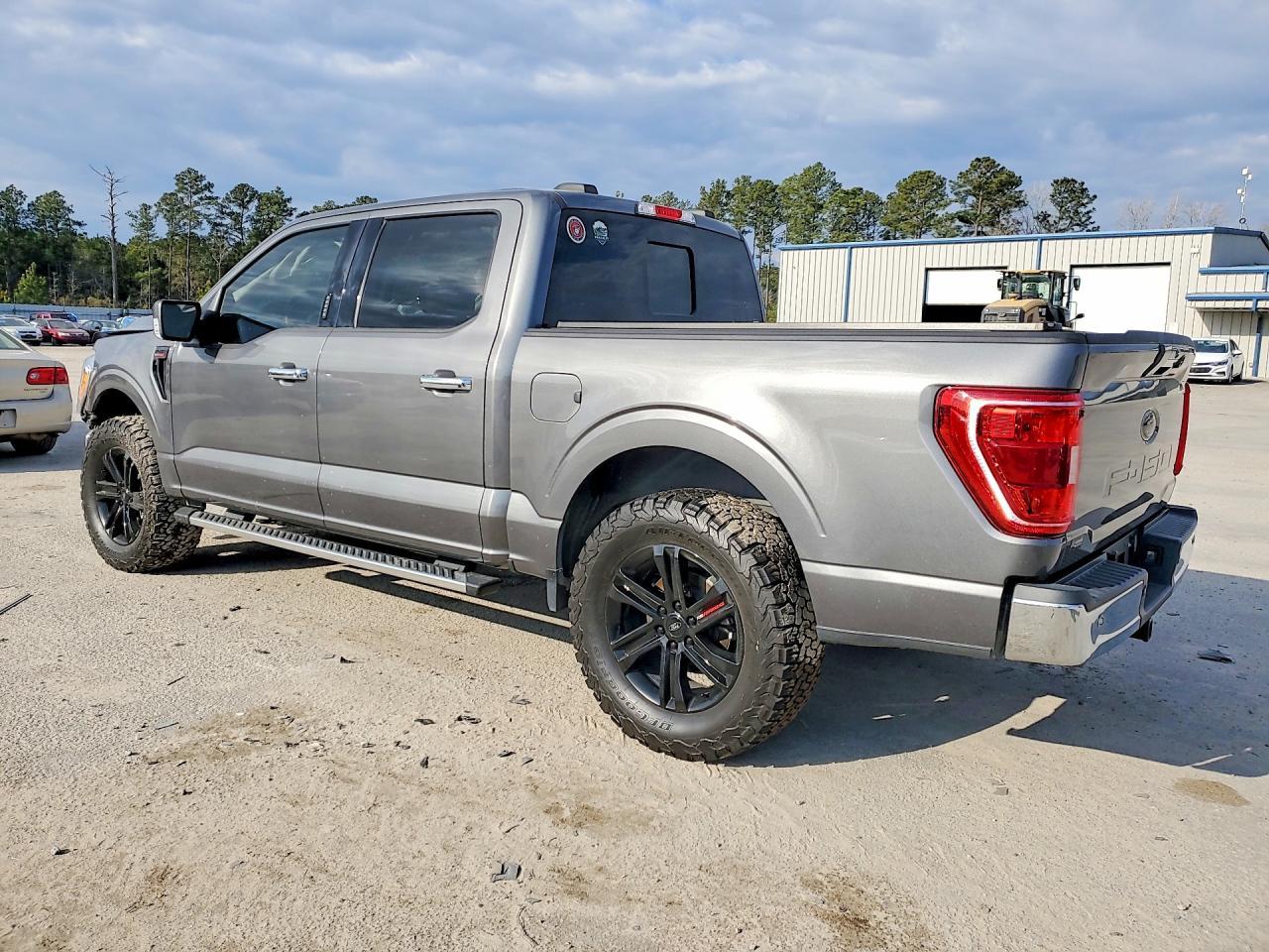 2023 Ford F150 Supercrew - Фото 2