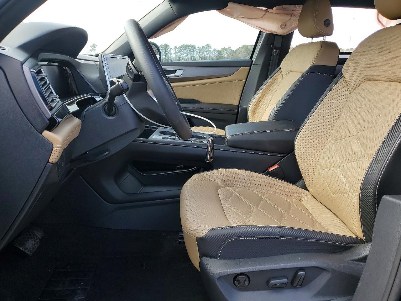 2024 Volkswagen Atlas Cross Sport Se - Image 7