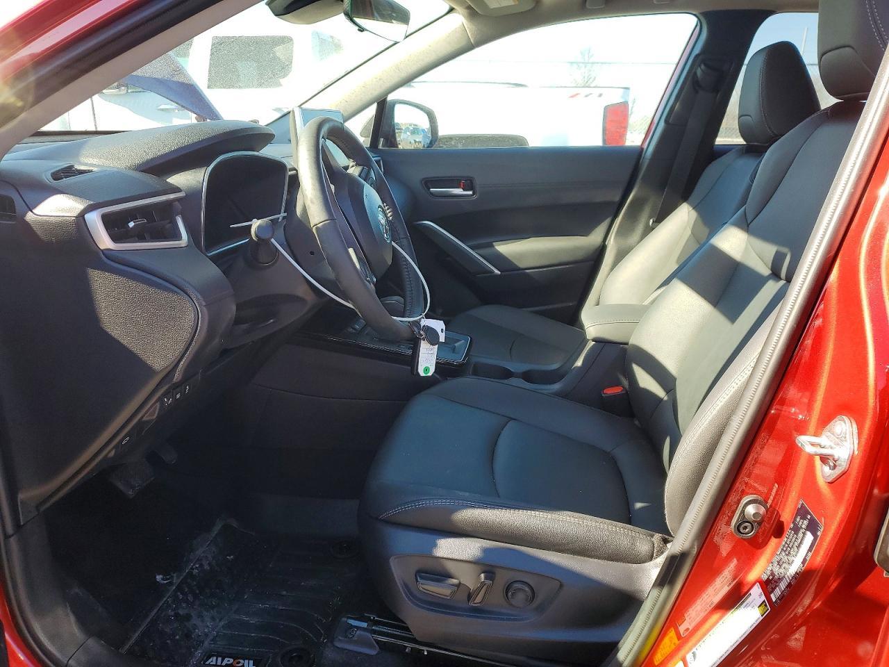 2026 Toyota Corolla Cross Xle - Image 7