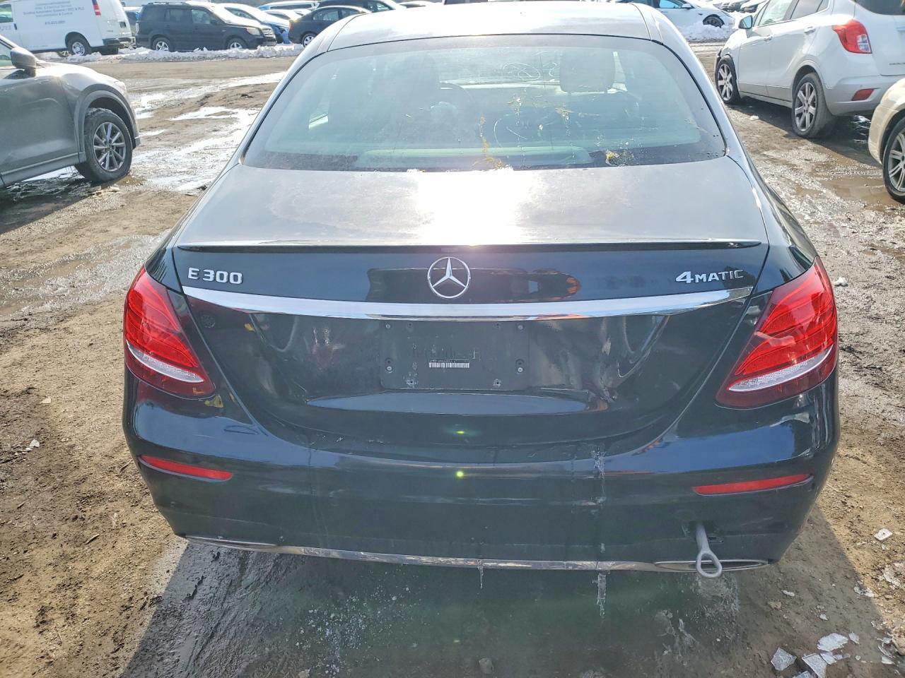 2018 Mercedes-Benz E 300 4Matic - Image 6