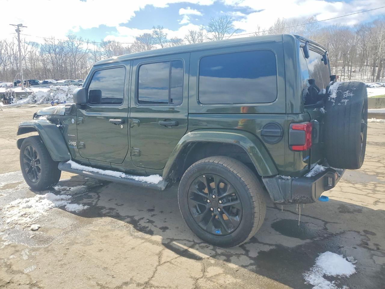 2023 Jeep Wrangler Sahara 4Xe - Image 2