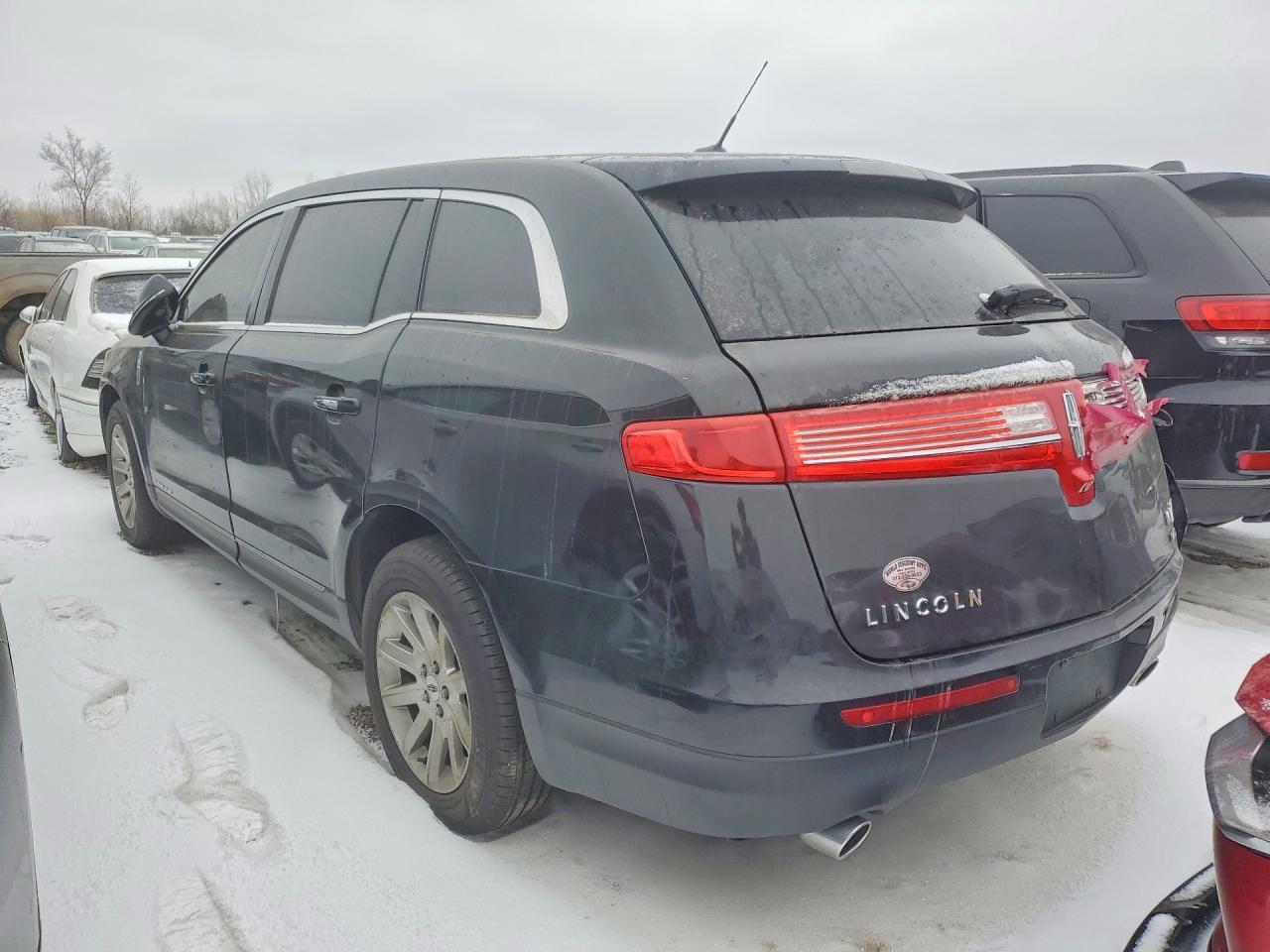 2015 Lincoln Townhouse Mkt - Image 2