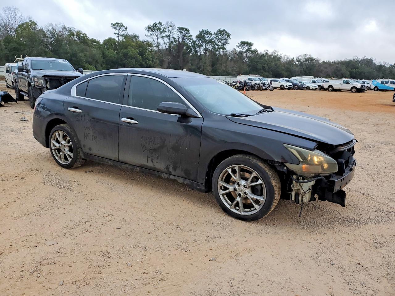 2014 Nissan Maxima S - Image 4