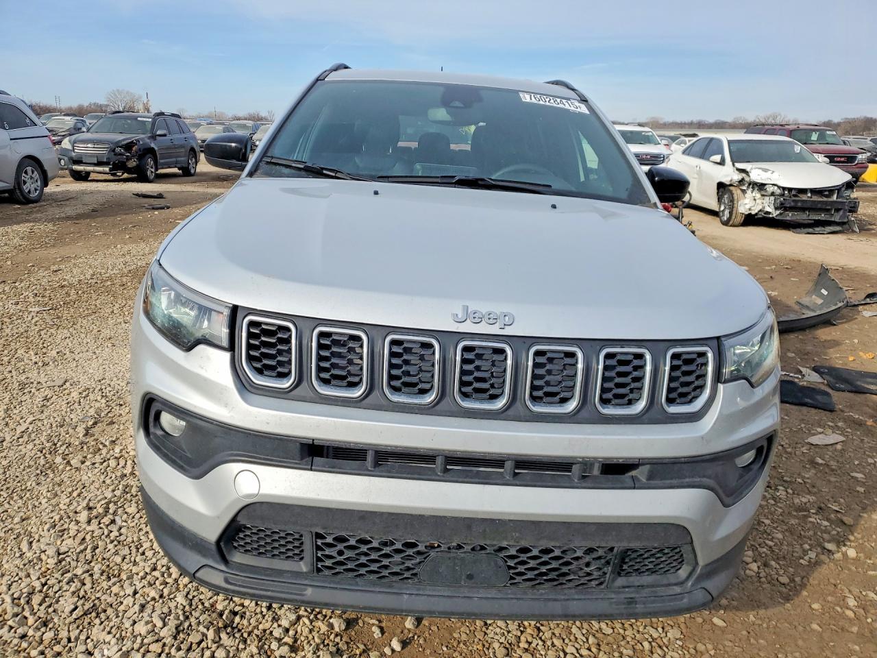 2025 Jeep Compass Latitude - Фото 5
