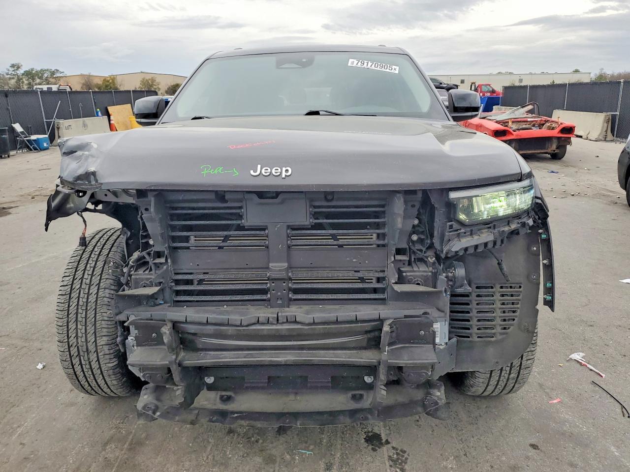 2022 Jeep Grand Cherokee L Laredo - Фото 5