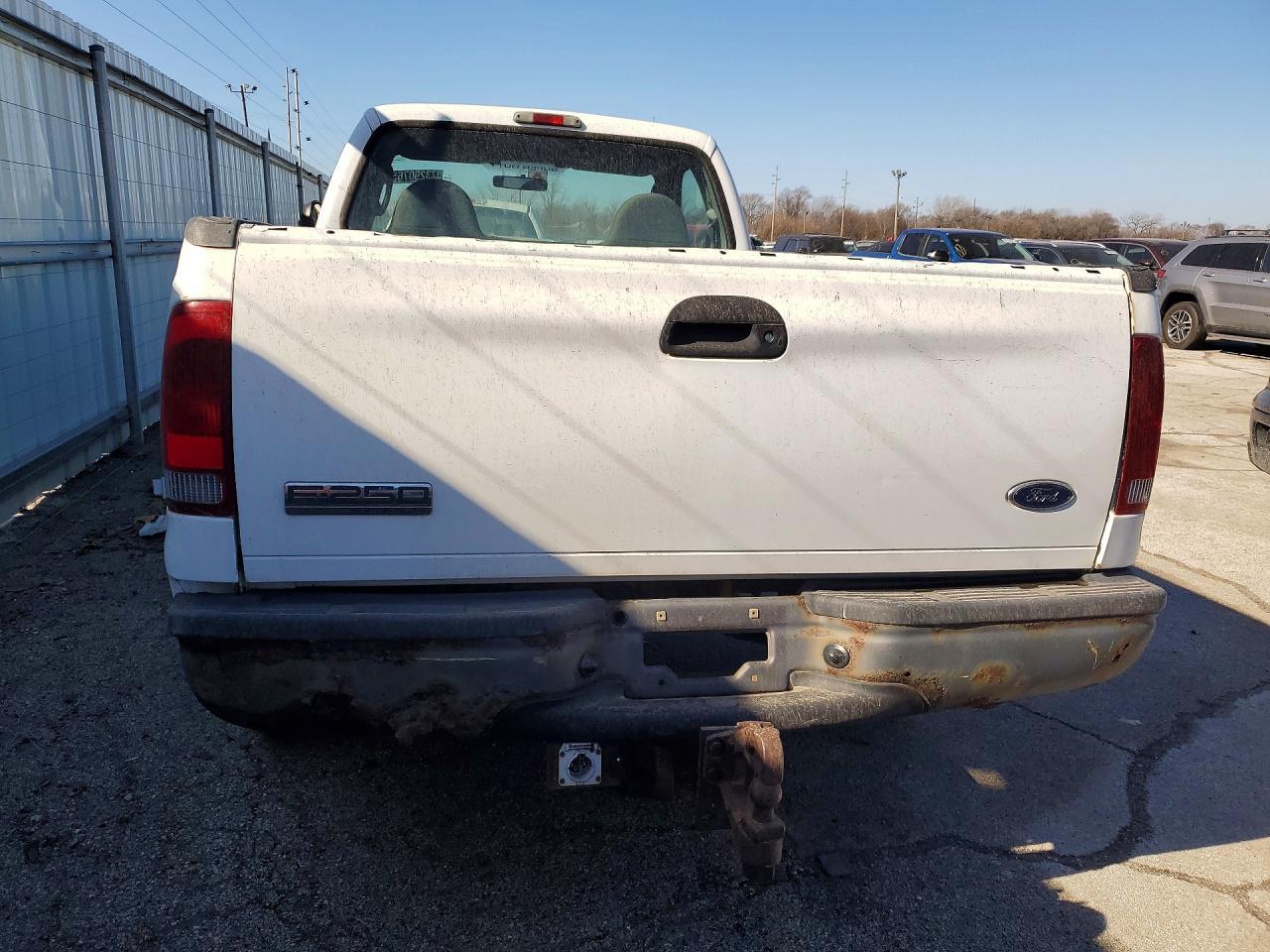 2004 Ford F250 Super Duty - Image 6
