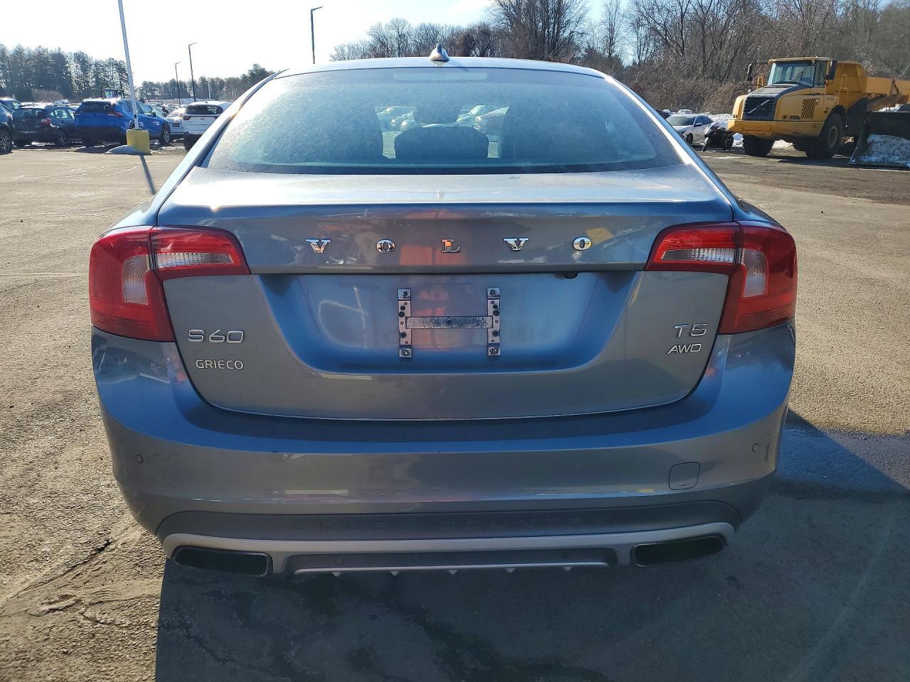 2016 Volvo S60 Cross Country T5 - Фото 6
