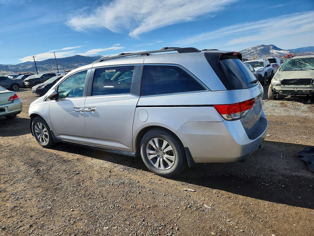 2015 Honda Odyssey Exl - Image 2