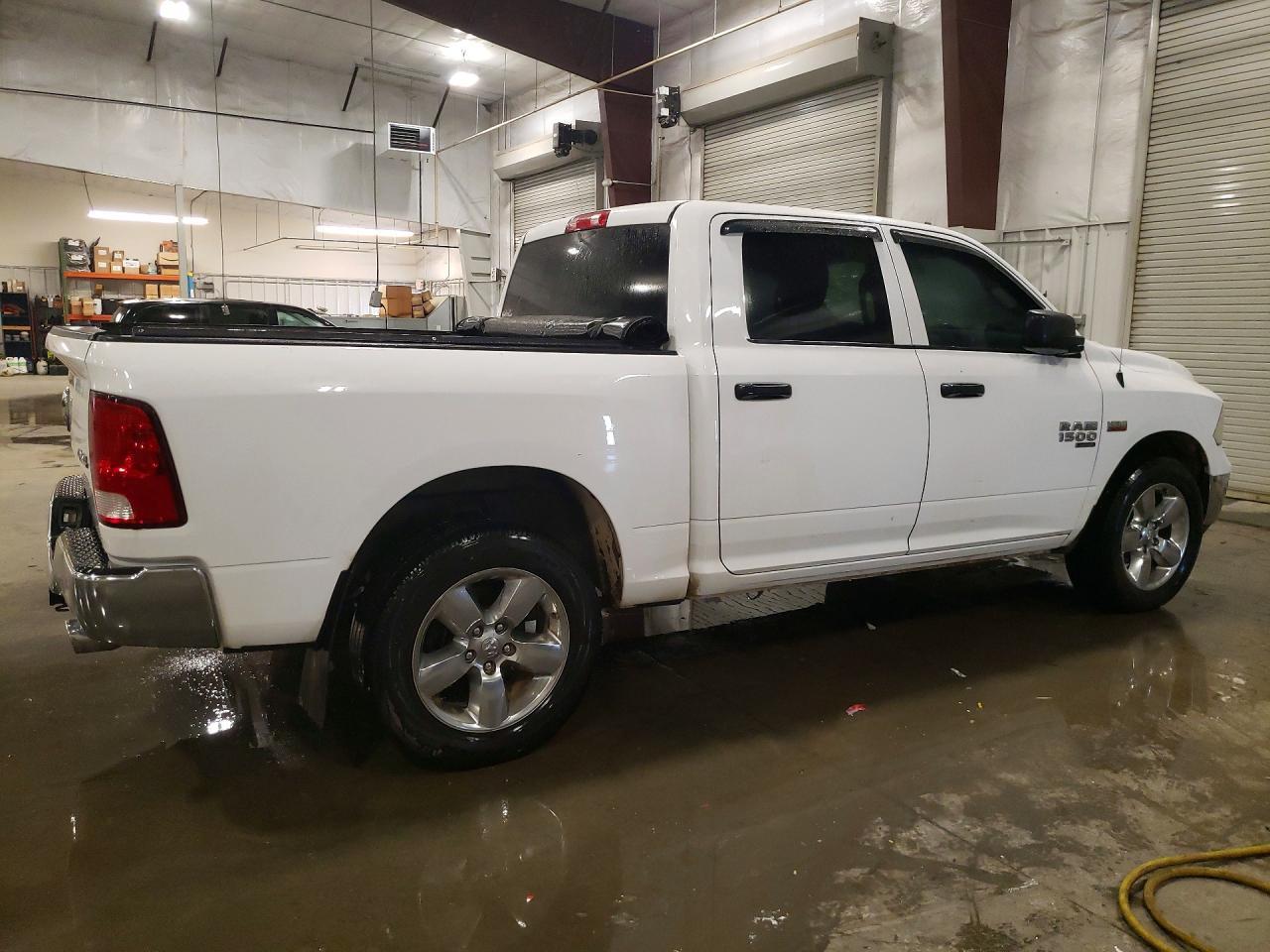 2019 Ram 1500 Classic Tradesman - Фото 3