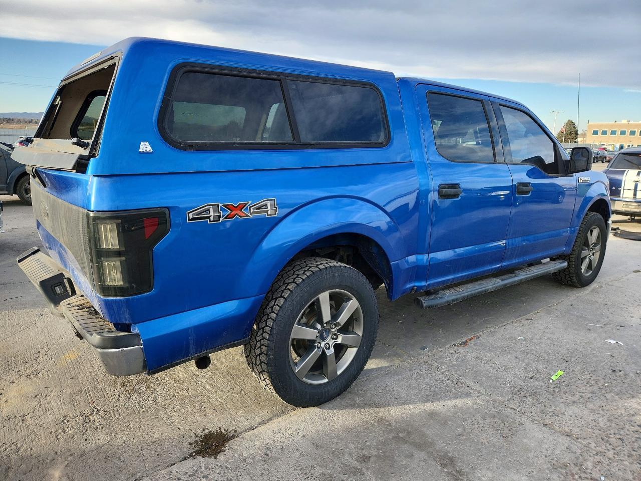 2015 Ford F150 Supercrew - Фото 3