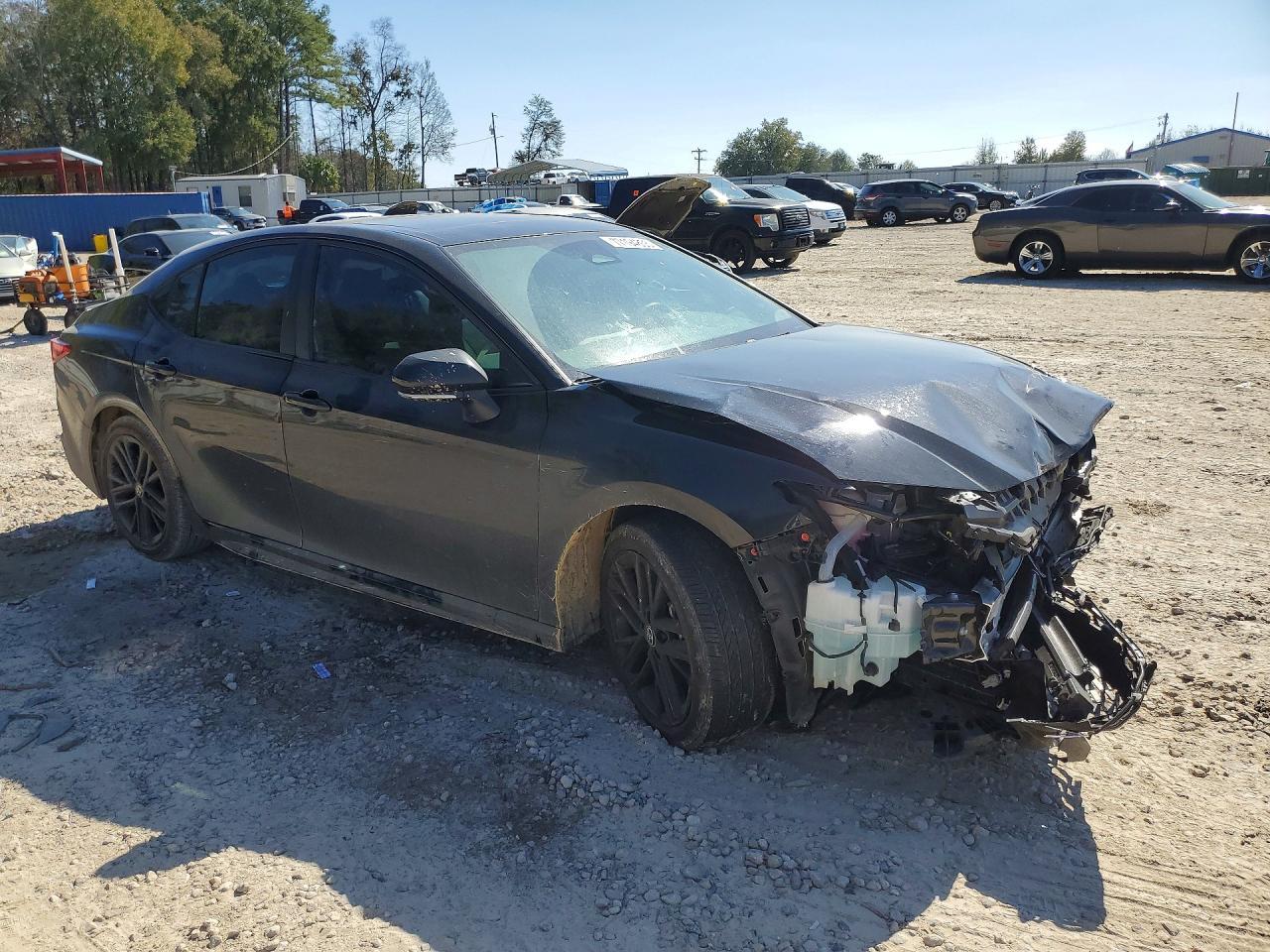 2025 Toyota Camry Se - Фото 4