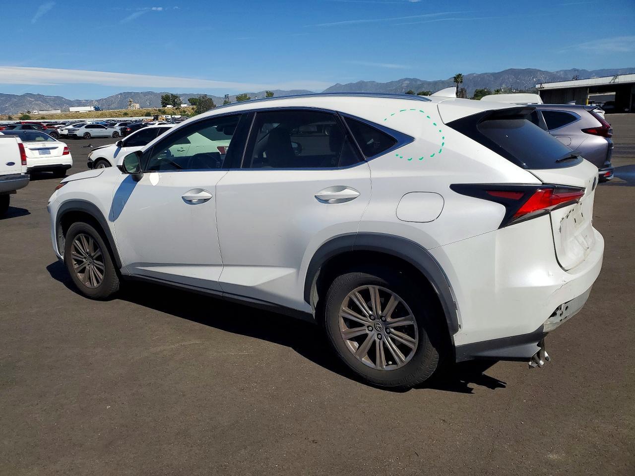 2018 Lexus Nx 300 Base - Фото 2