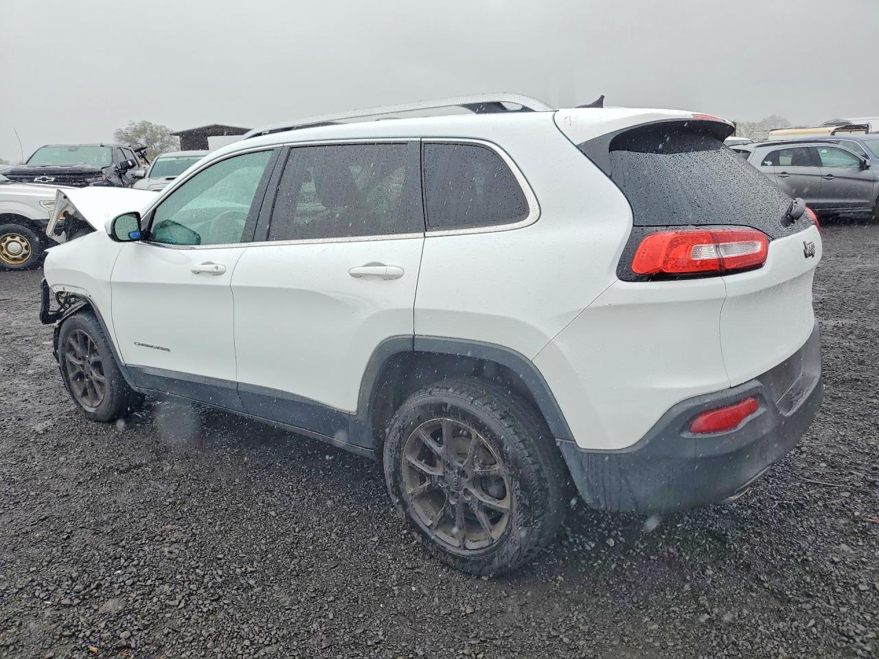 2014 Jeep Cherokee Latitude - Фото 2