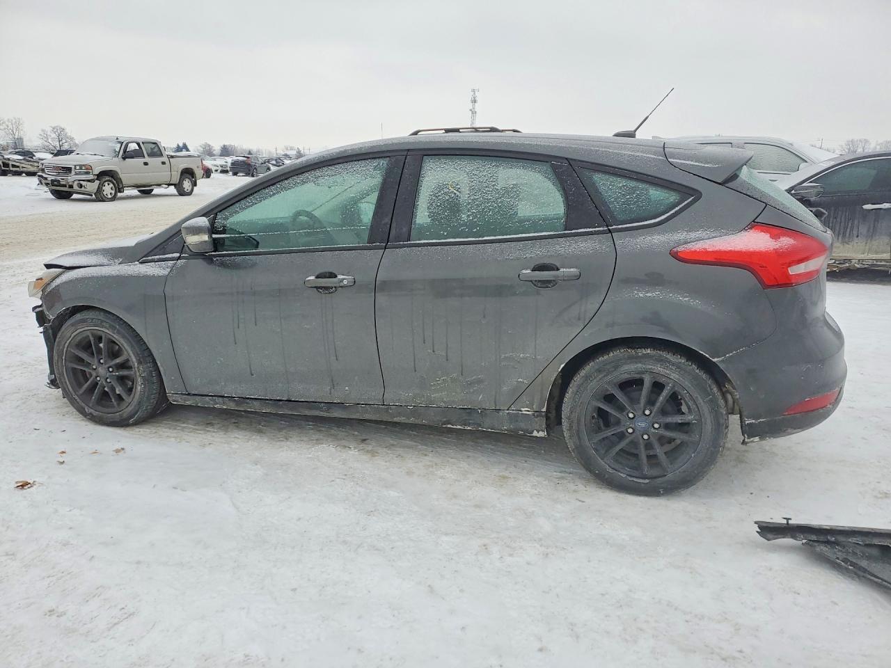 2015 Ford Focus Se - Фото 2