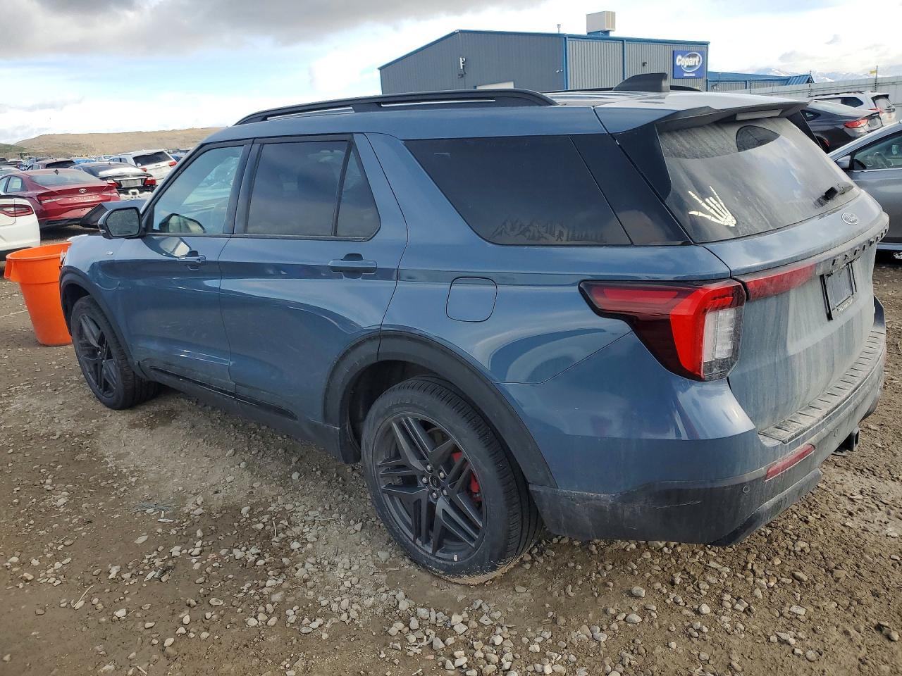 2025 Ford Explorer St-Line - Фото 2