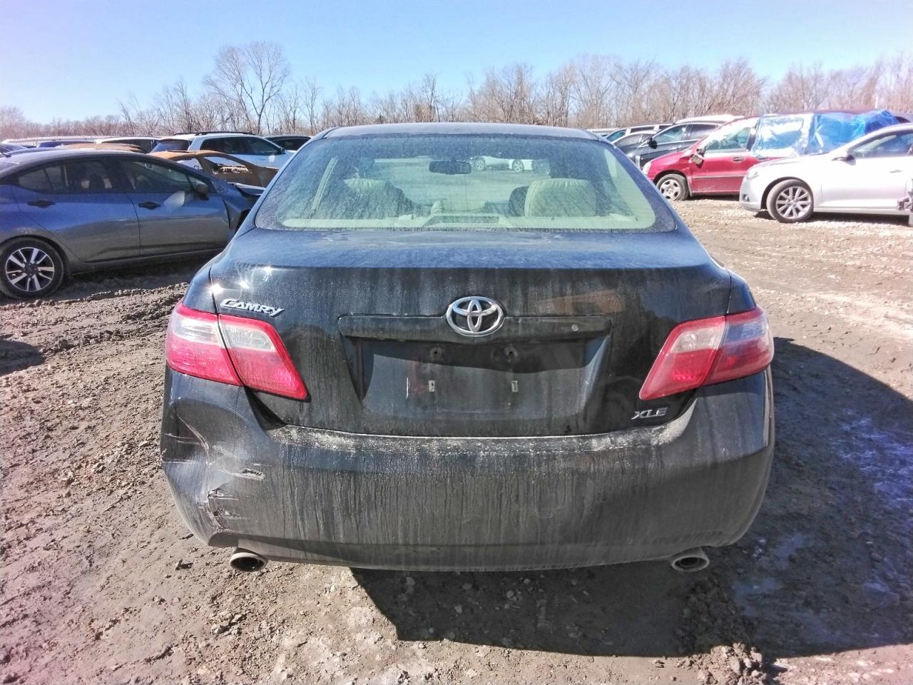 2009 Toyota Camry Se - Image 6