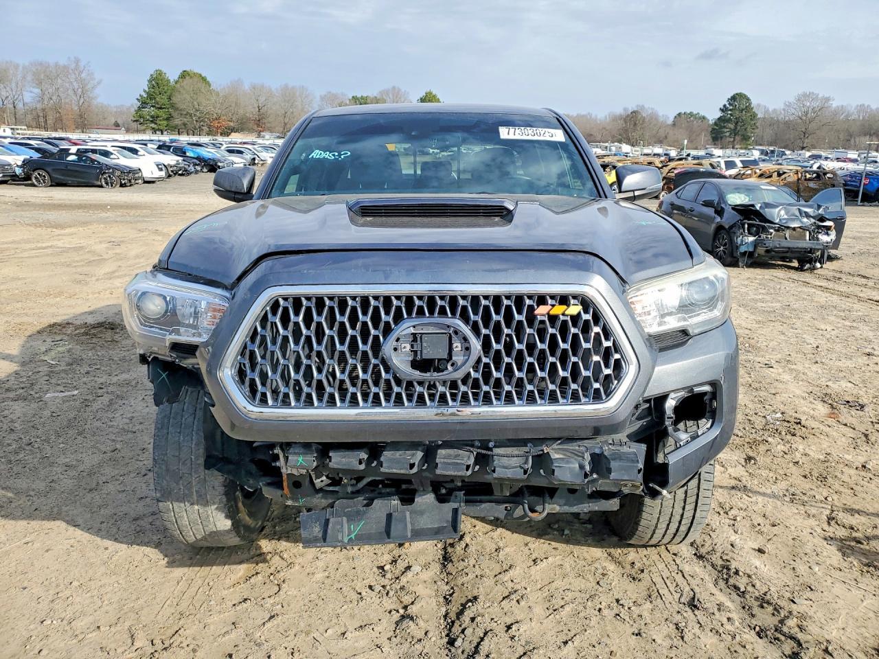 2018 Toyota Tacoma Double Cab - Фото 5