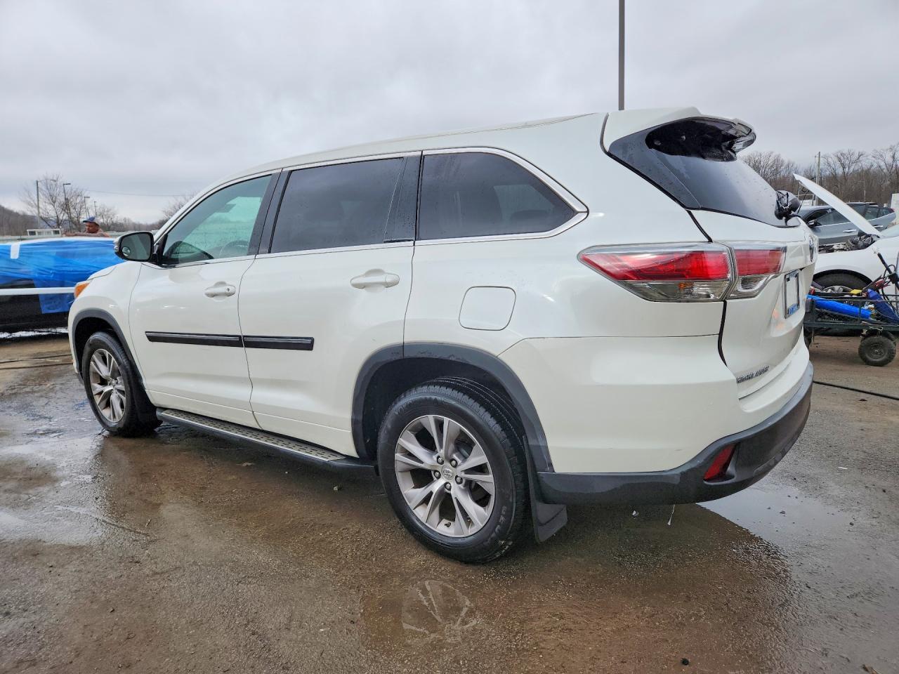 2015 Toyota Highlander Xle - Фото 2