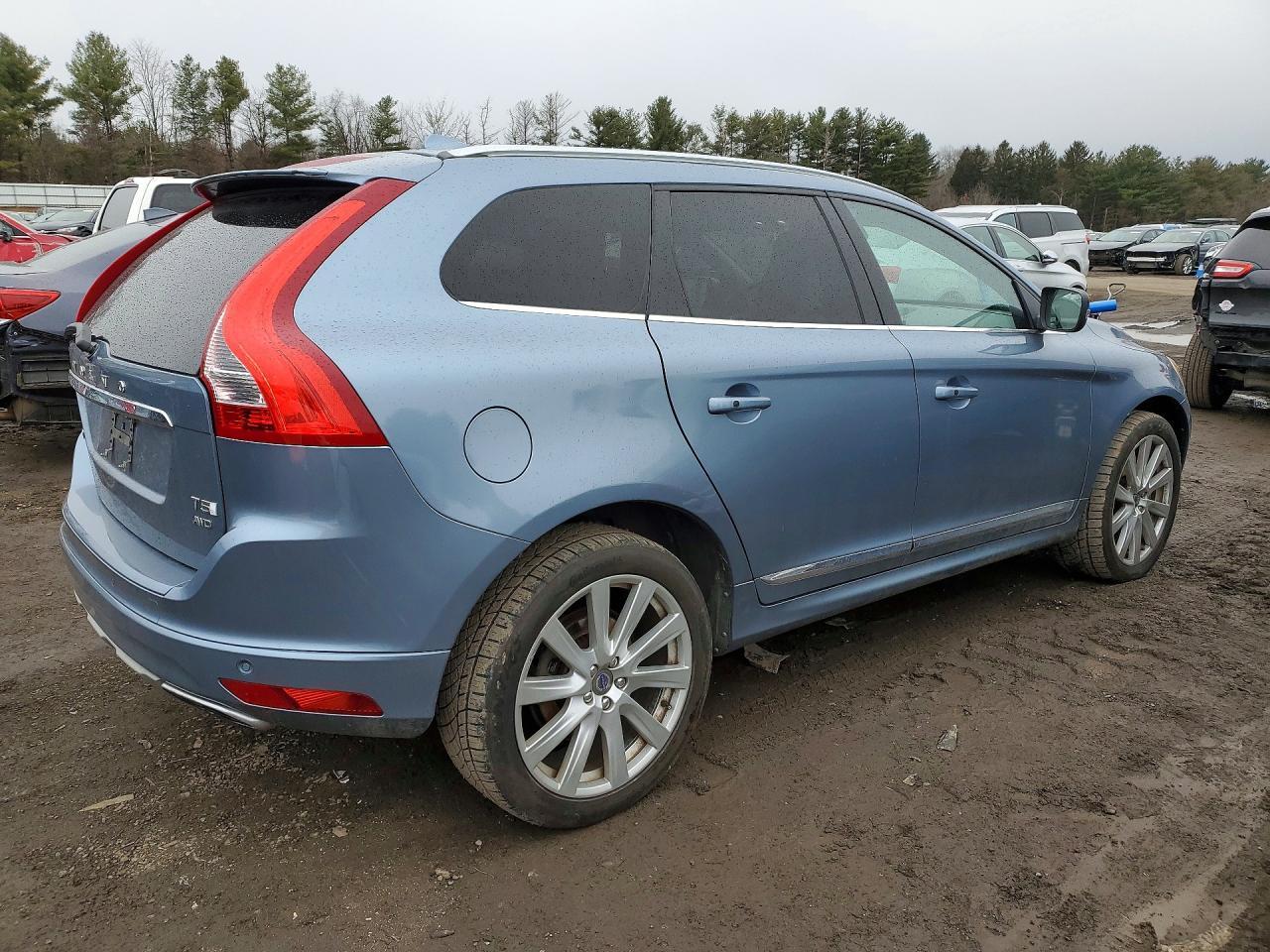 2017 Volvo Xc60 T5 Inscription - Фото 3