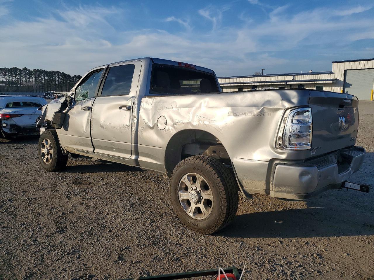 2022 Ram 2500 Big Horn/Lone Star - Фото 2