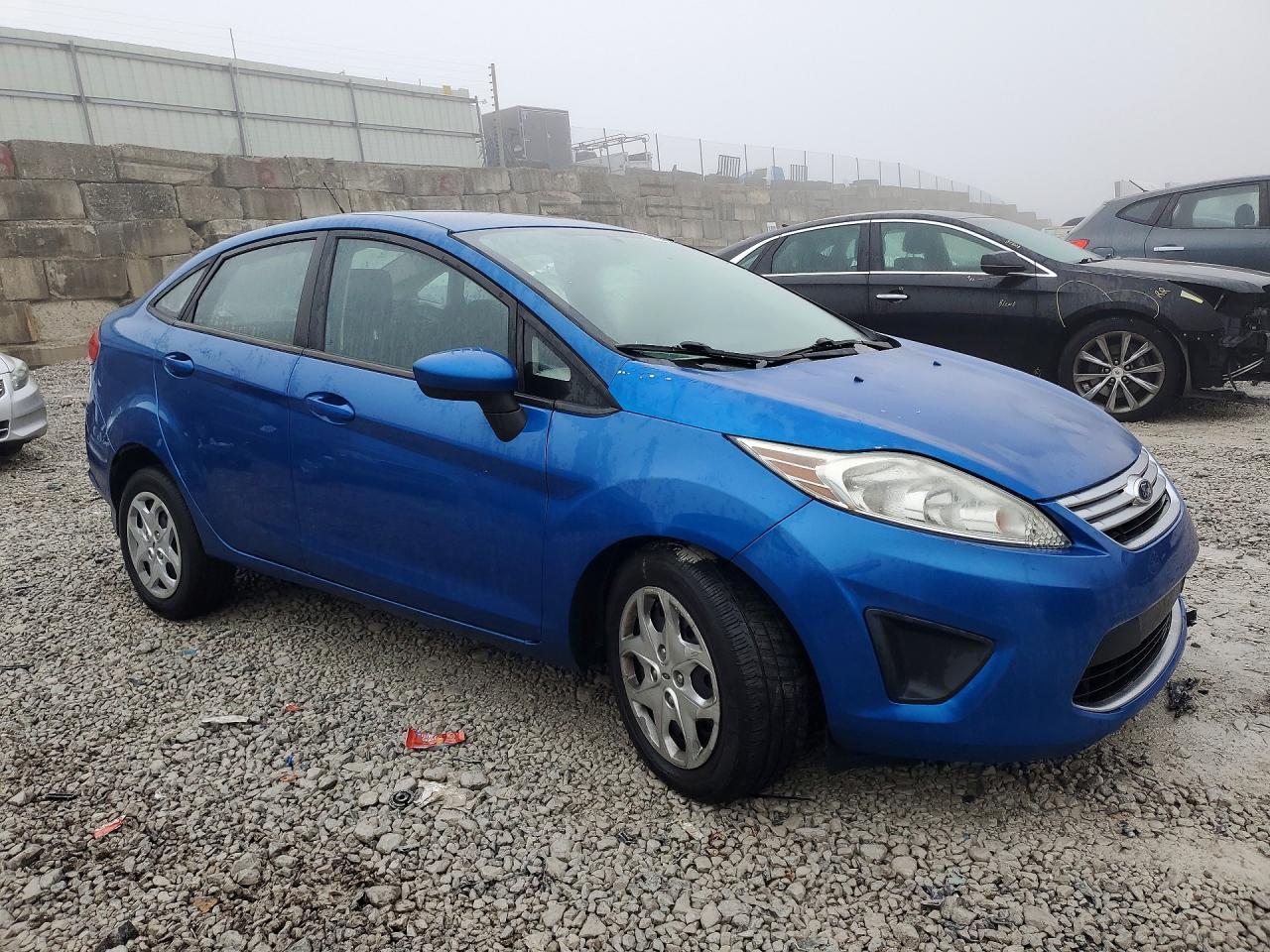2011 Ford Fiesta Se - Image 4