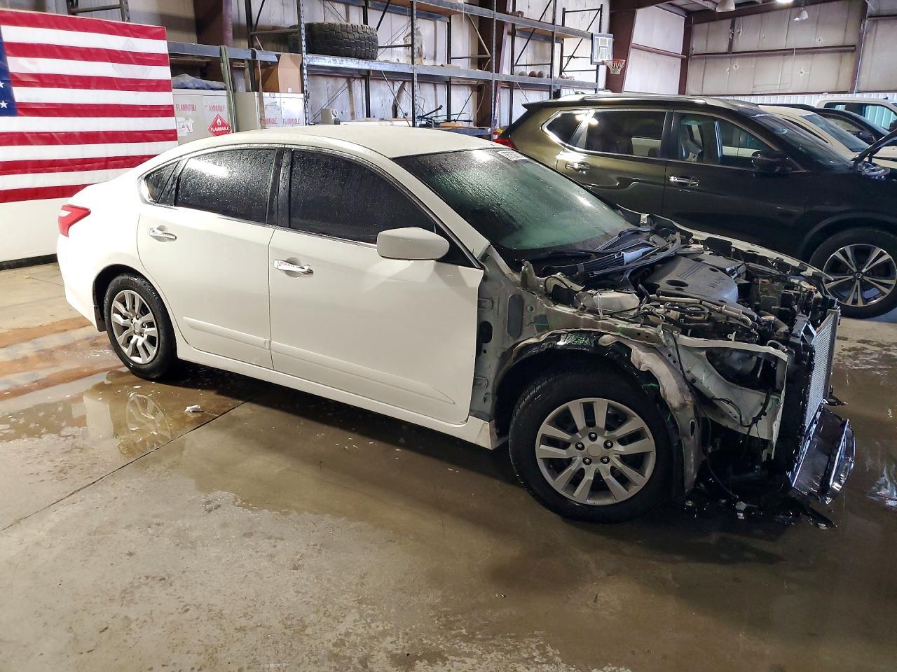 2016 Nissan Altima 2.5 - Фото 4