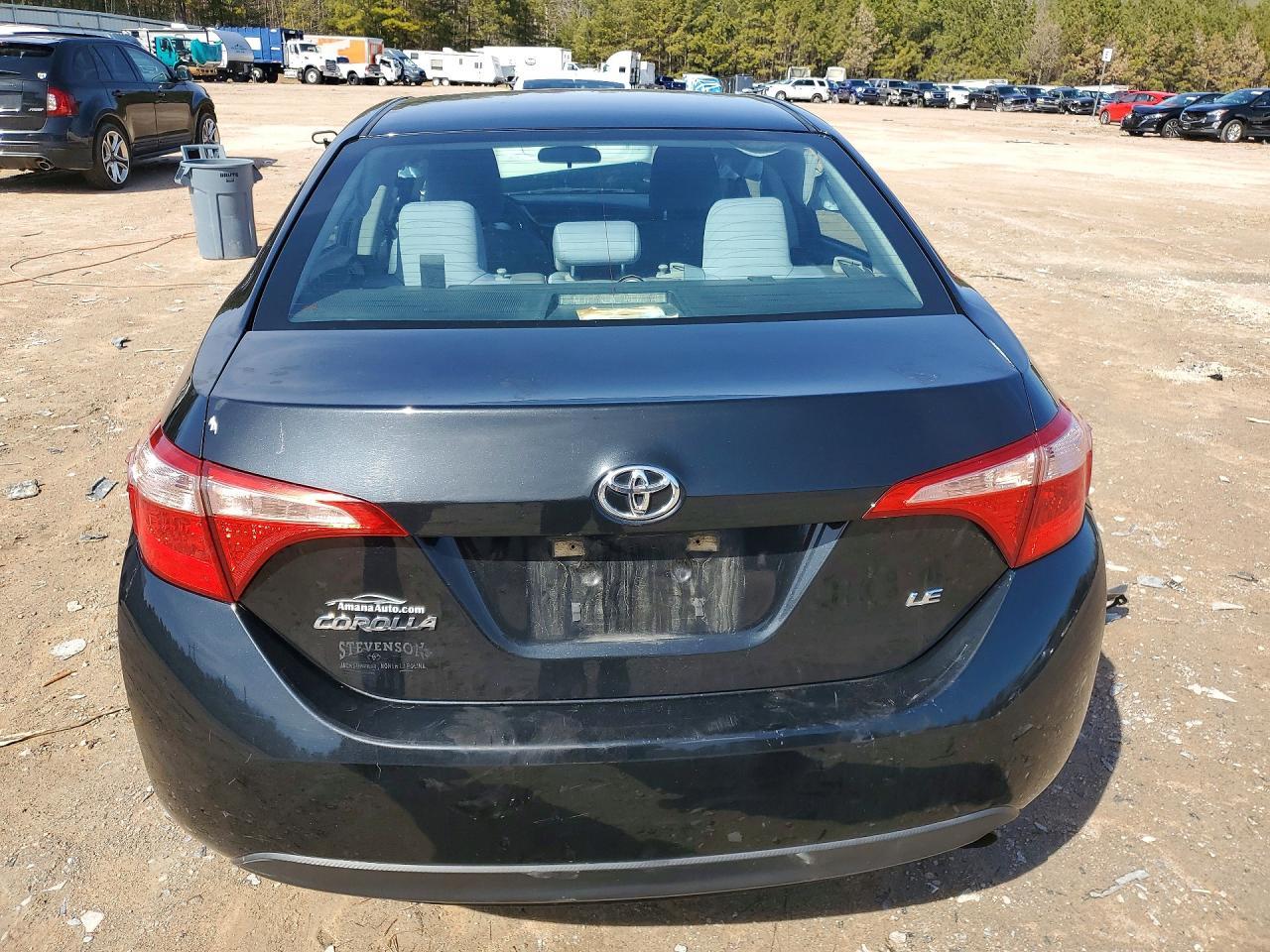 2018 Toyota Corolla - Image 6