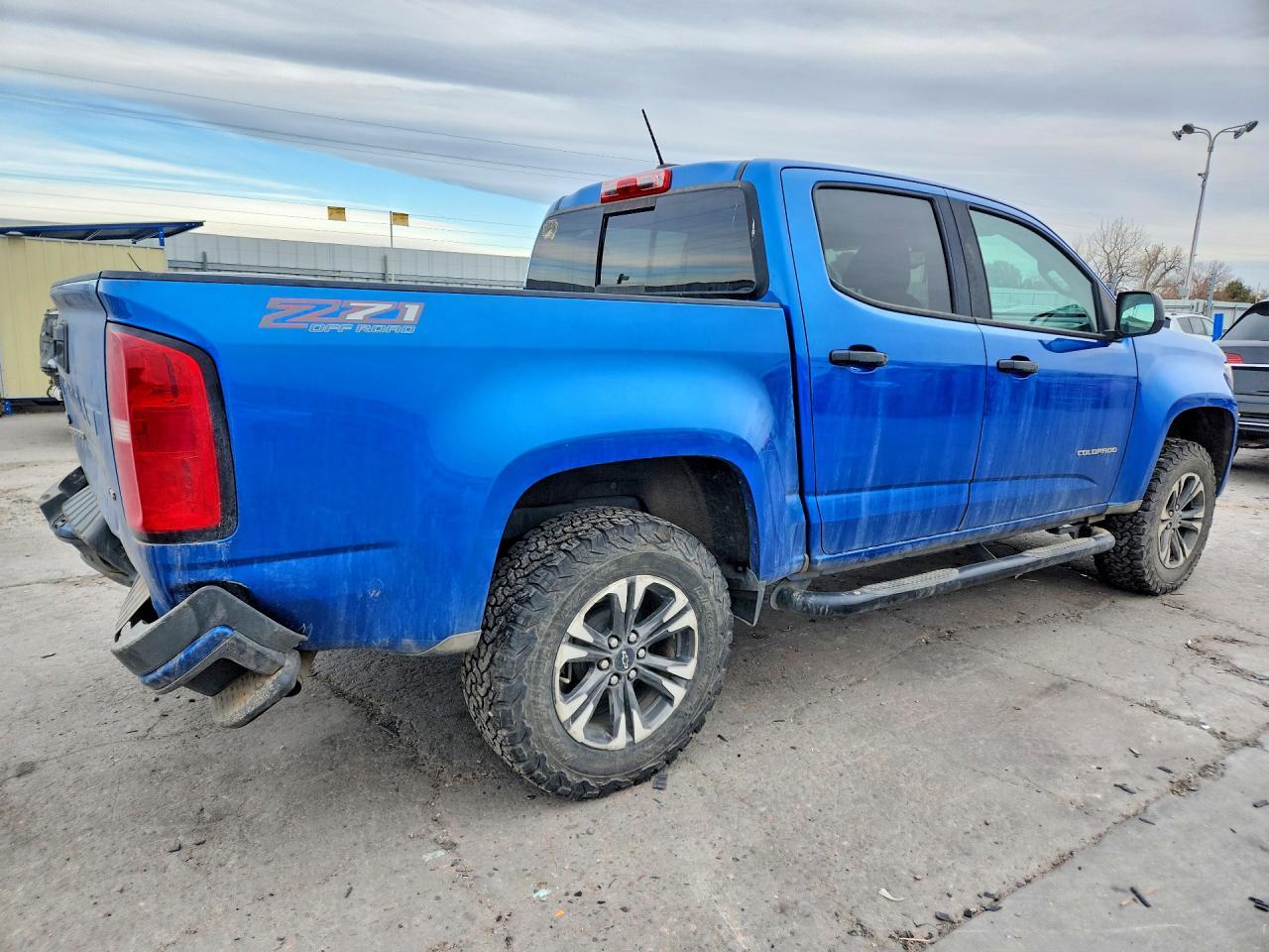 2021 Chevrolet Colorado Z71 - Image 3