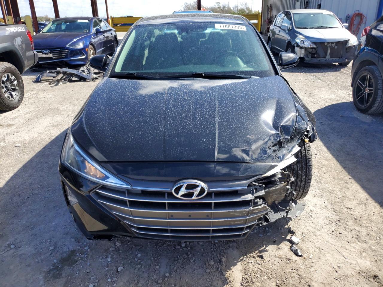 2020 Hyundai Elantra Sel - Фото 5