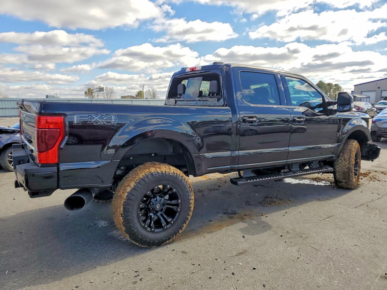 2020 Ford F250 Super Duty - Фото 3