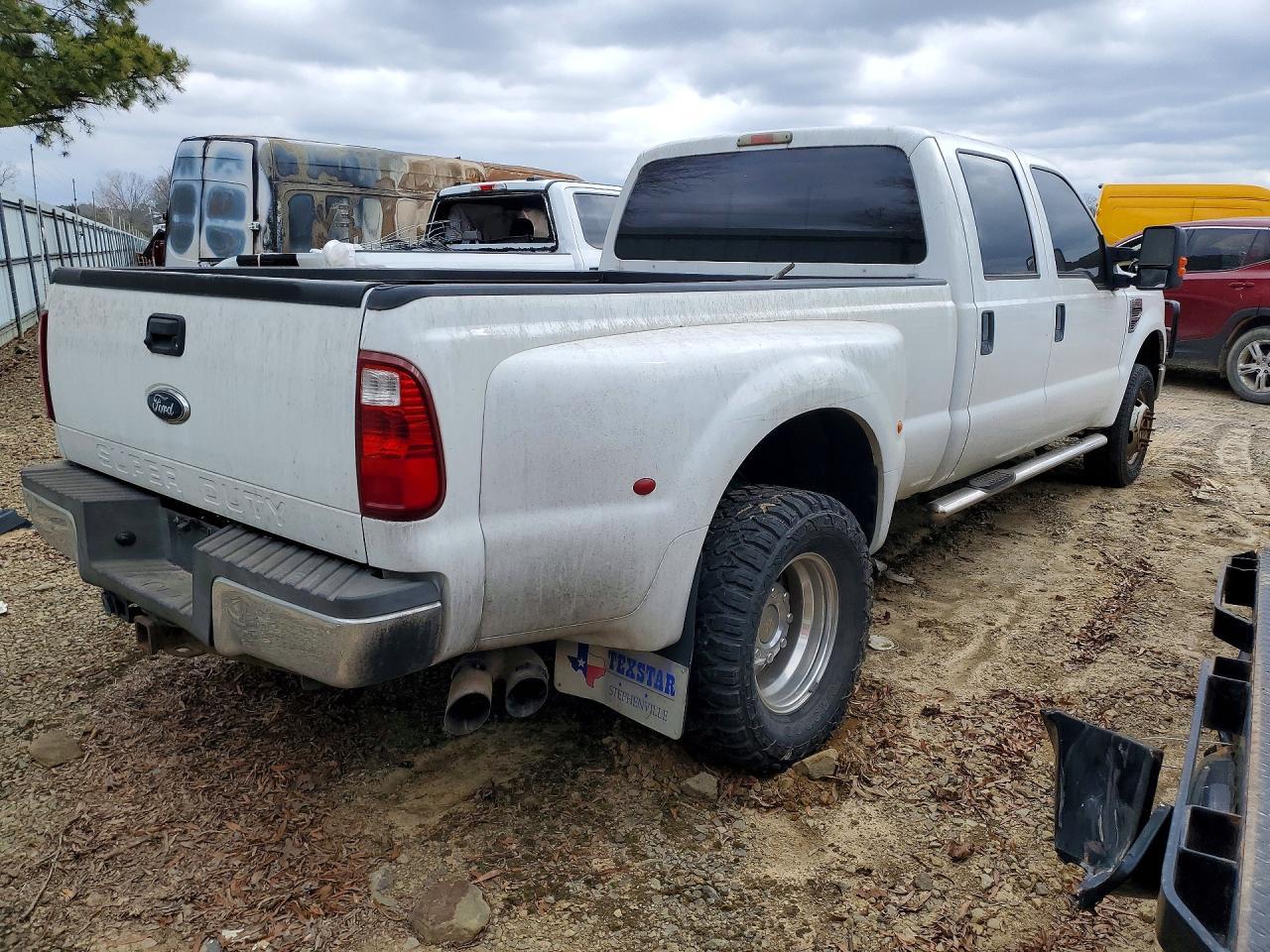 2010 Ford F350 Super Duty - Image 3