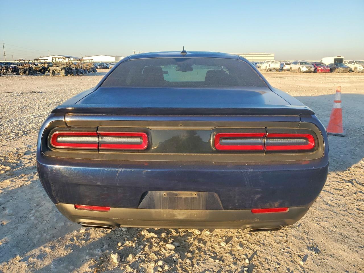2015 Dodge Challenger Sxt - Фото 6