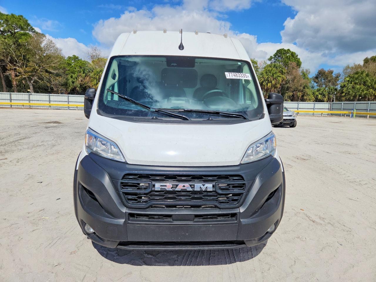 2025 Ram Promaster 2500 Delivery Van - Image 5