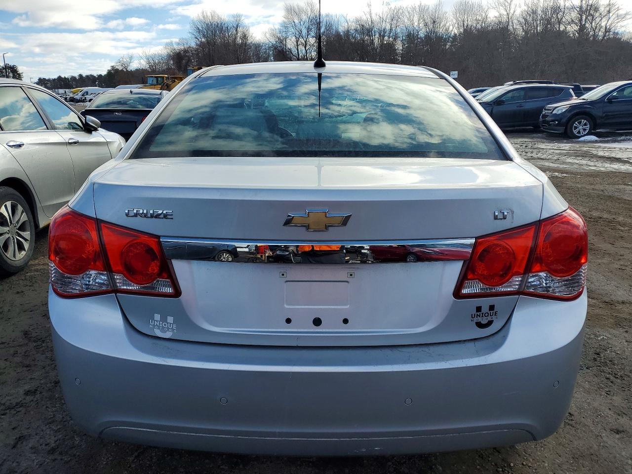2011 Chevrolet Cruze Lt - Image 6