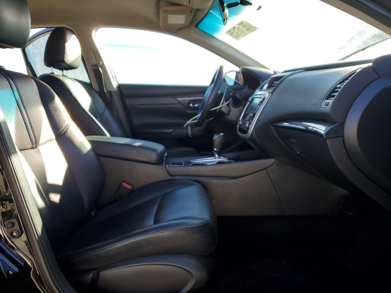 2018 Nissan Altima 2.5 - Image 7