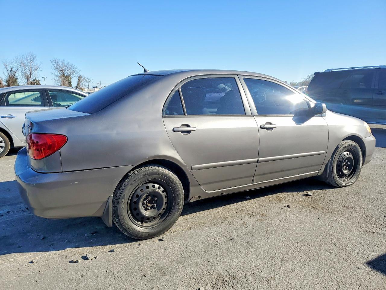 2003 Toyota Corolla Ce - Image 3