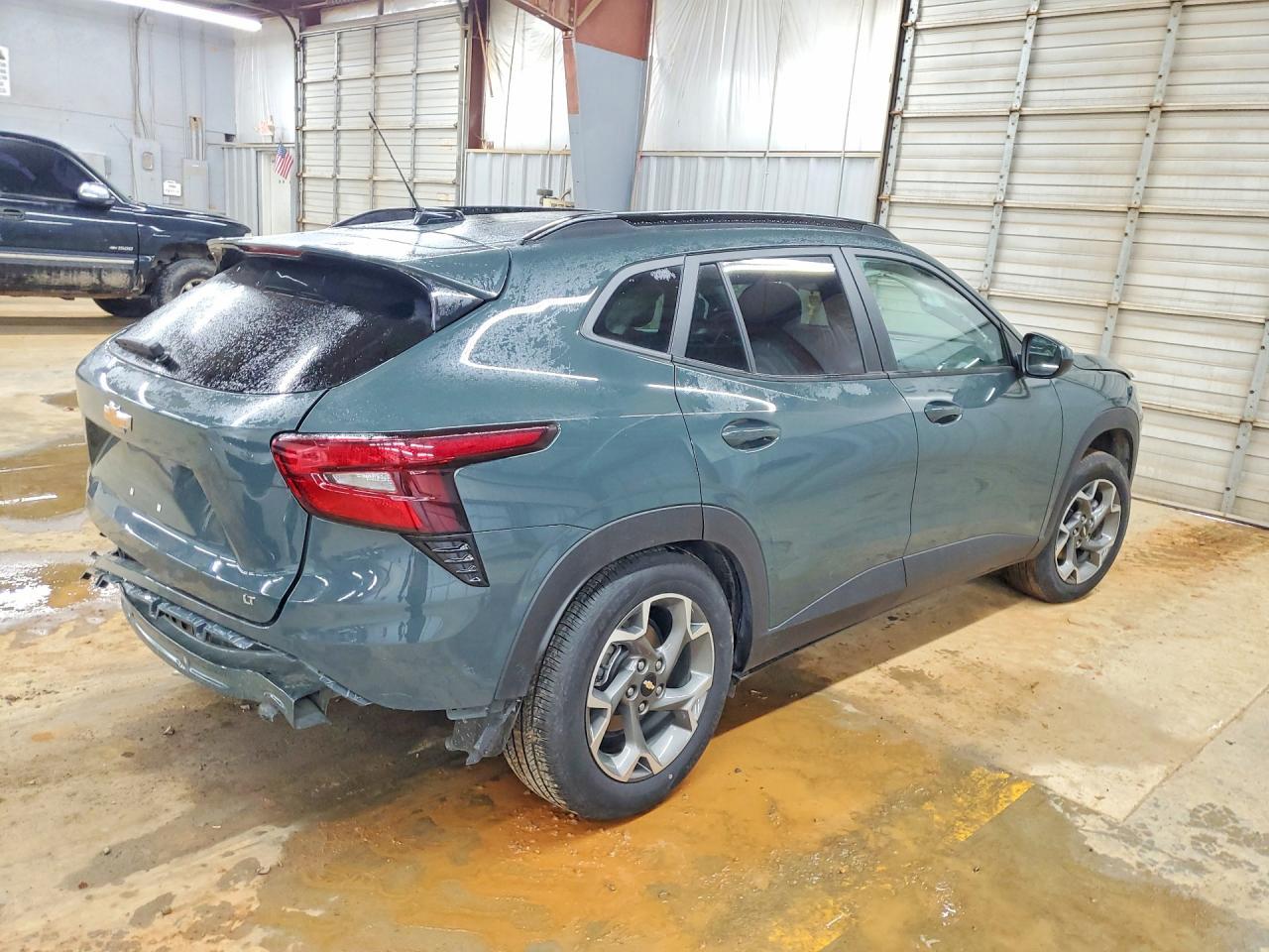 2025 Chevrolet Trax 1Lt - Image 3