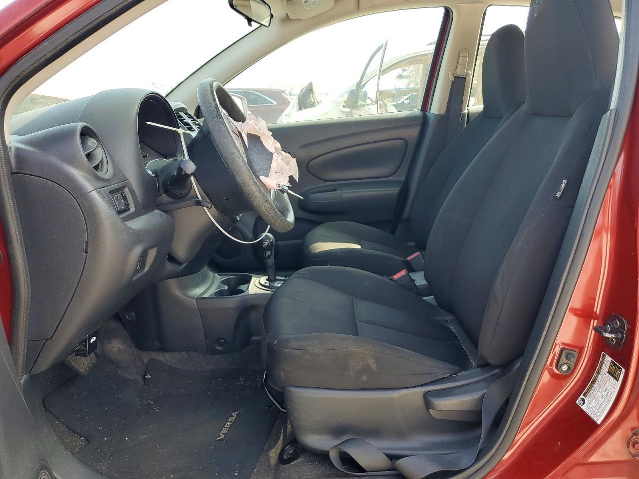 2016 Nissan Versa S - Фото 7