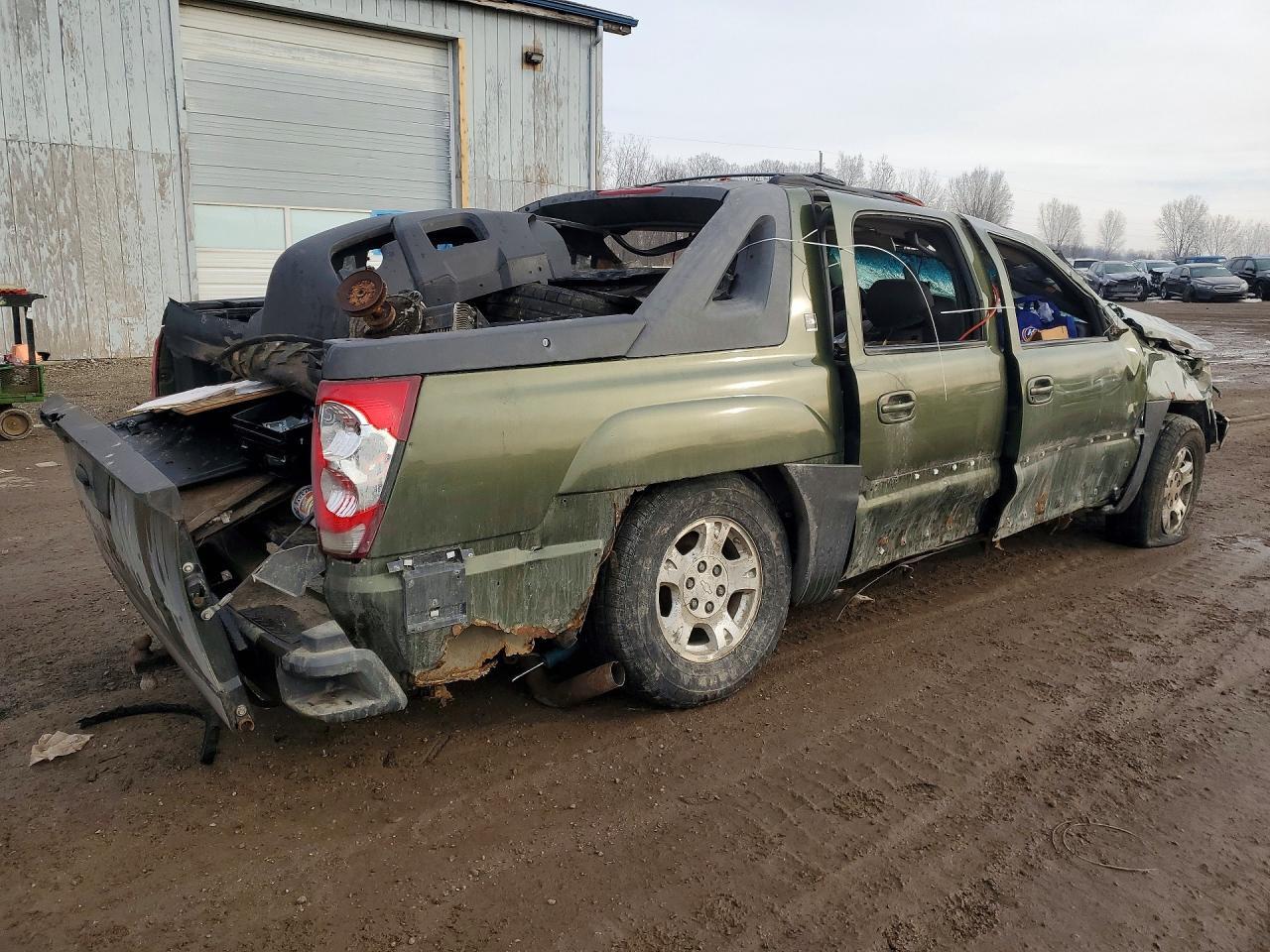 2003 Chevrolet Avalanche K1500 - Image 3