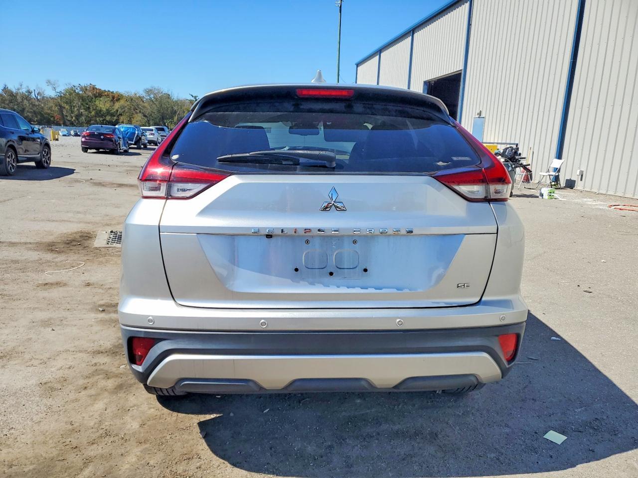 2022 Mitsubishi Eclipse Cross Se - Фото 6